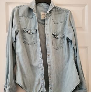 Hollister jean shirt